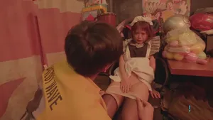 Má Người vợ trẻ bí mật chăm sóc cậu con rể khi con gái đang mang thai